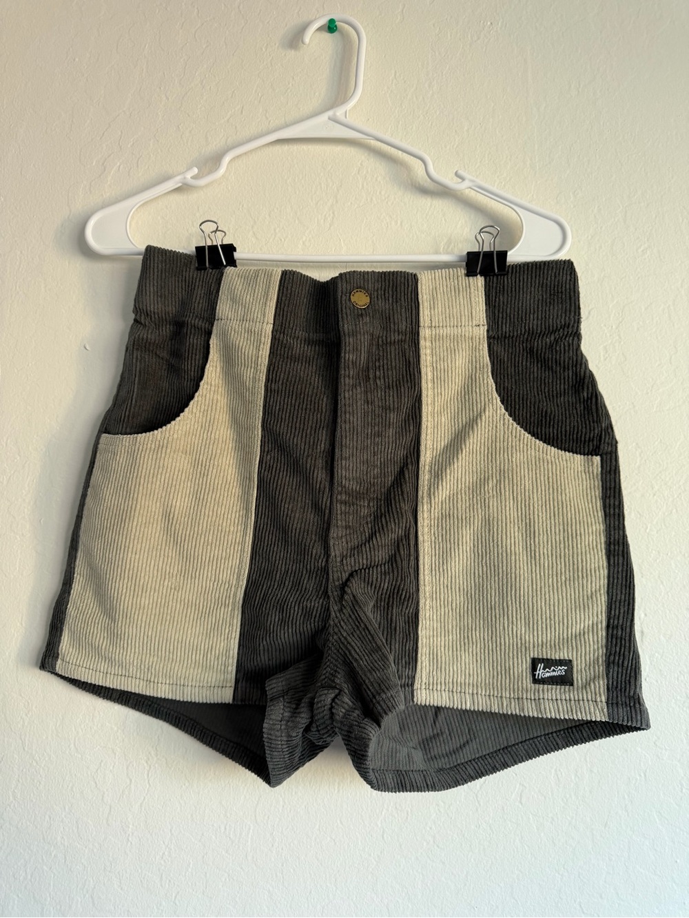 Hammies Womens Shorts in Gray/Sand